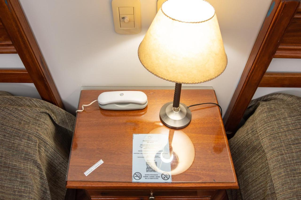 Catalina Hotel San Pedro De Jujuy エクステリア 写真