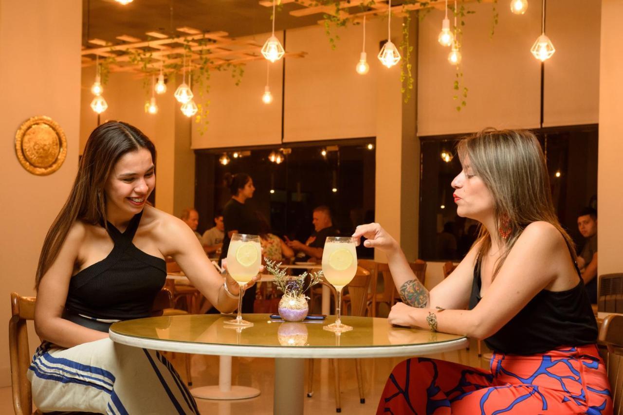 Catalina Hotel San Pedro De Jujuy エクステリア 写真
